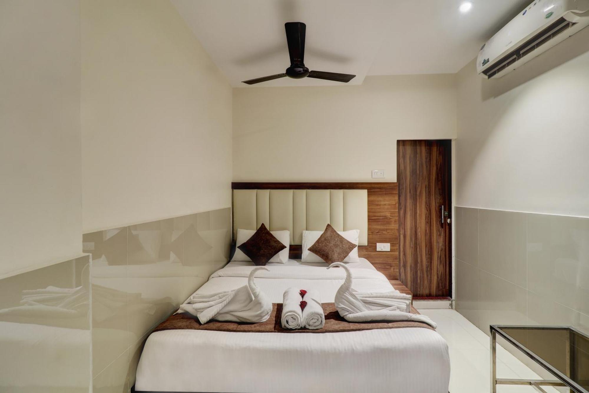New Parimeet Residency Hotel Navi Mumbai Exterior photo