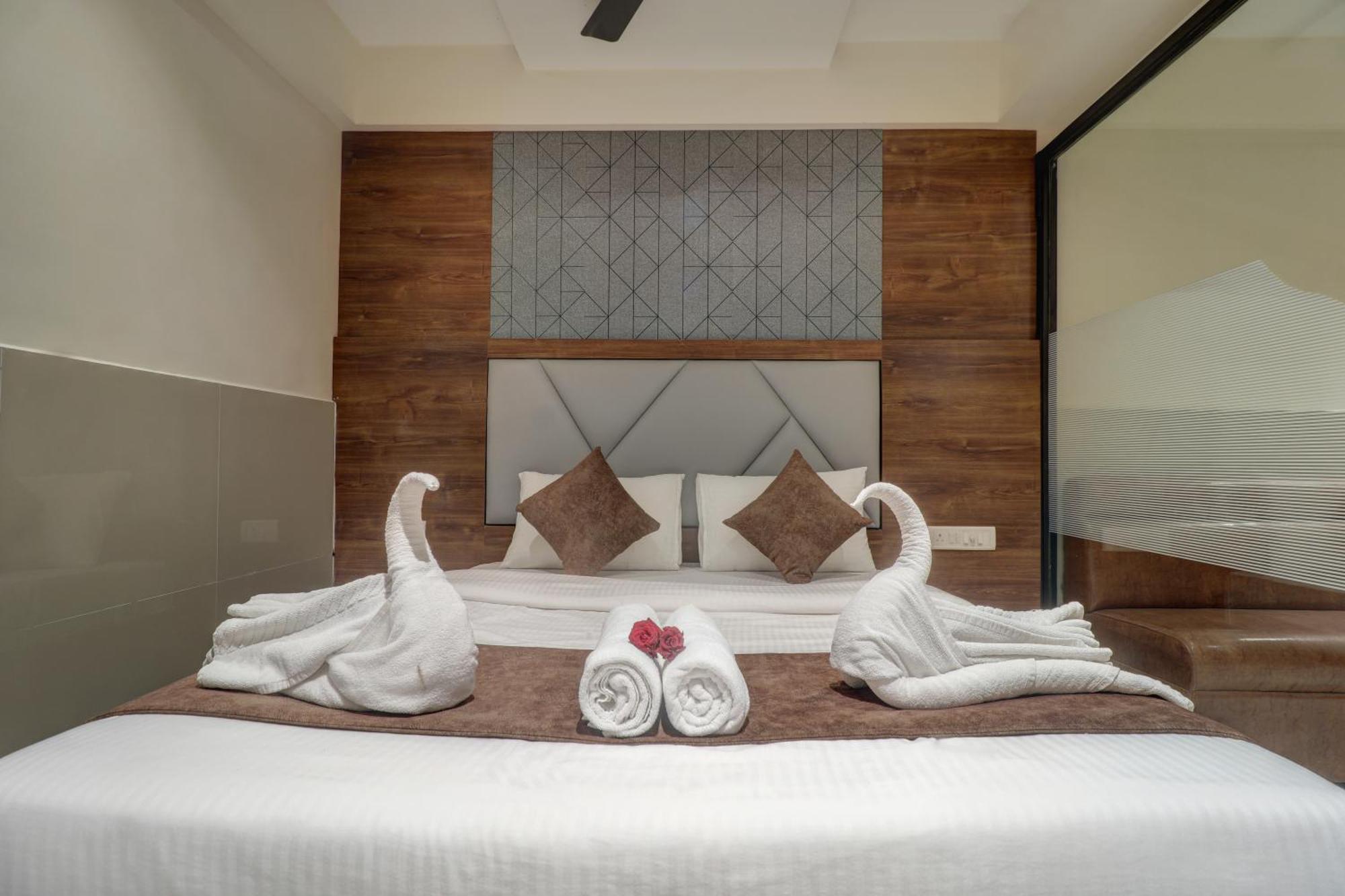 New Parimeet Residency Hotel Navi Mumbai Exterior photo