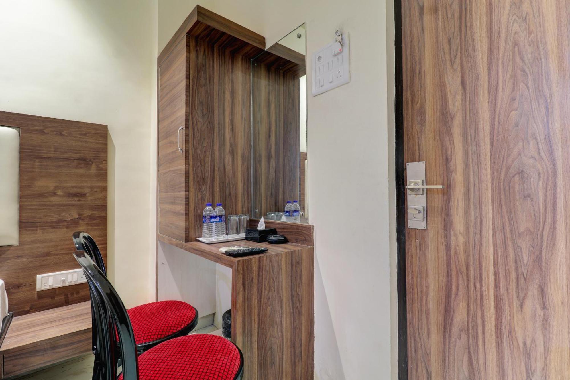 New Parimeet Residency Hotel Navi Mumbai Exterior photo