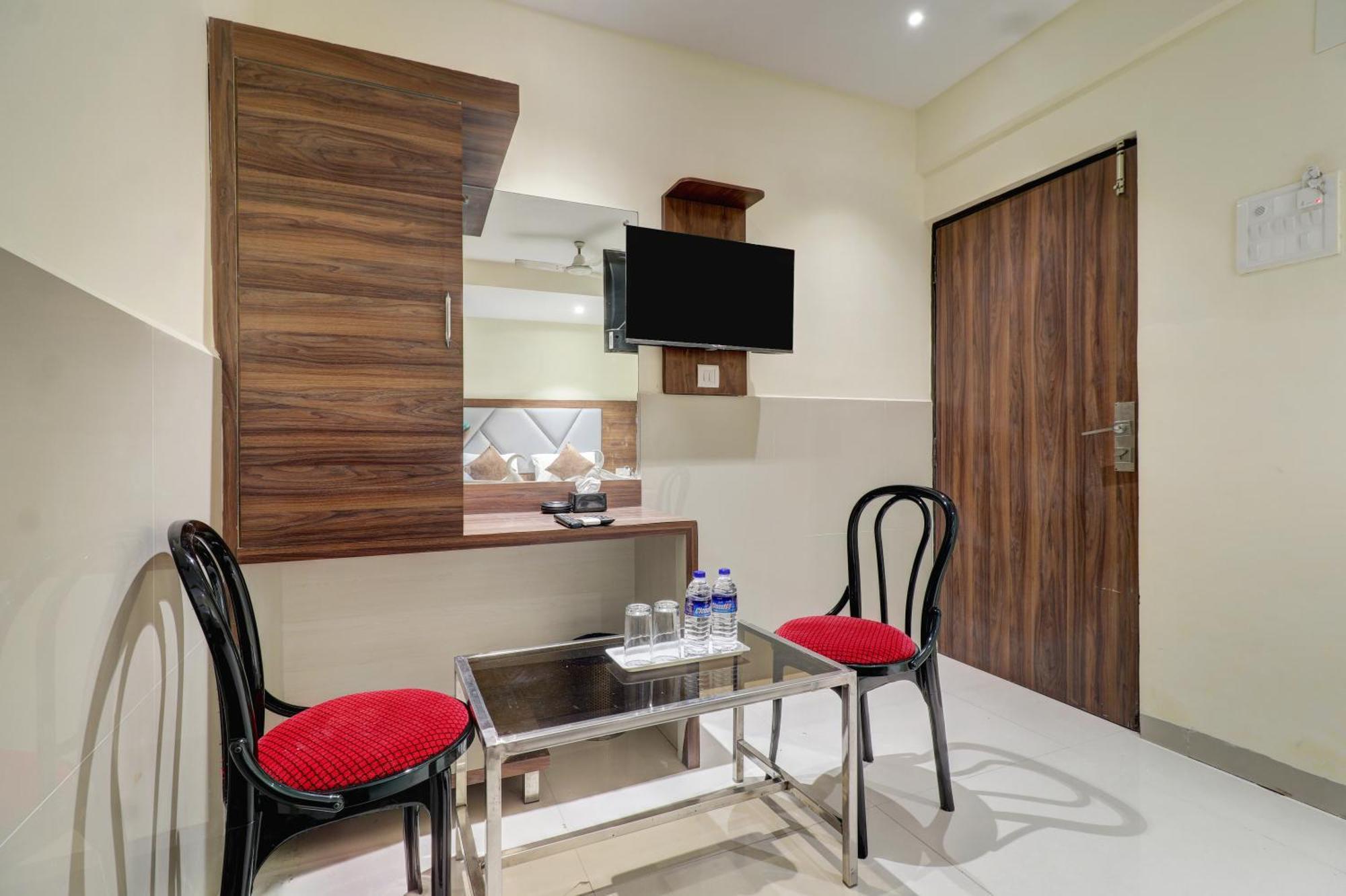 New Parimeet Residency Hotel Navi Mumbai Exterior photo