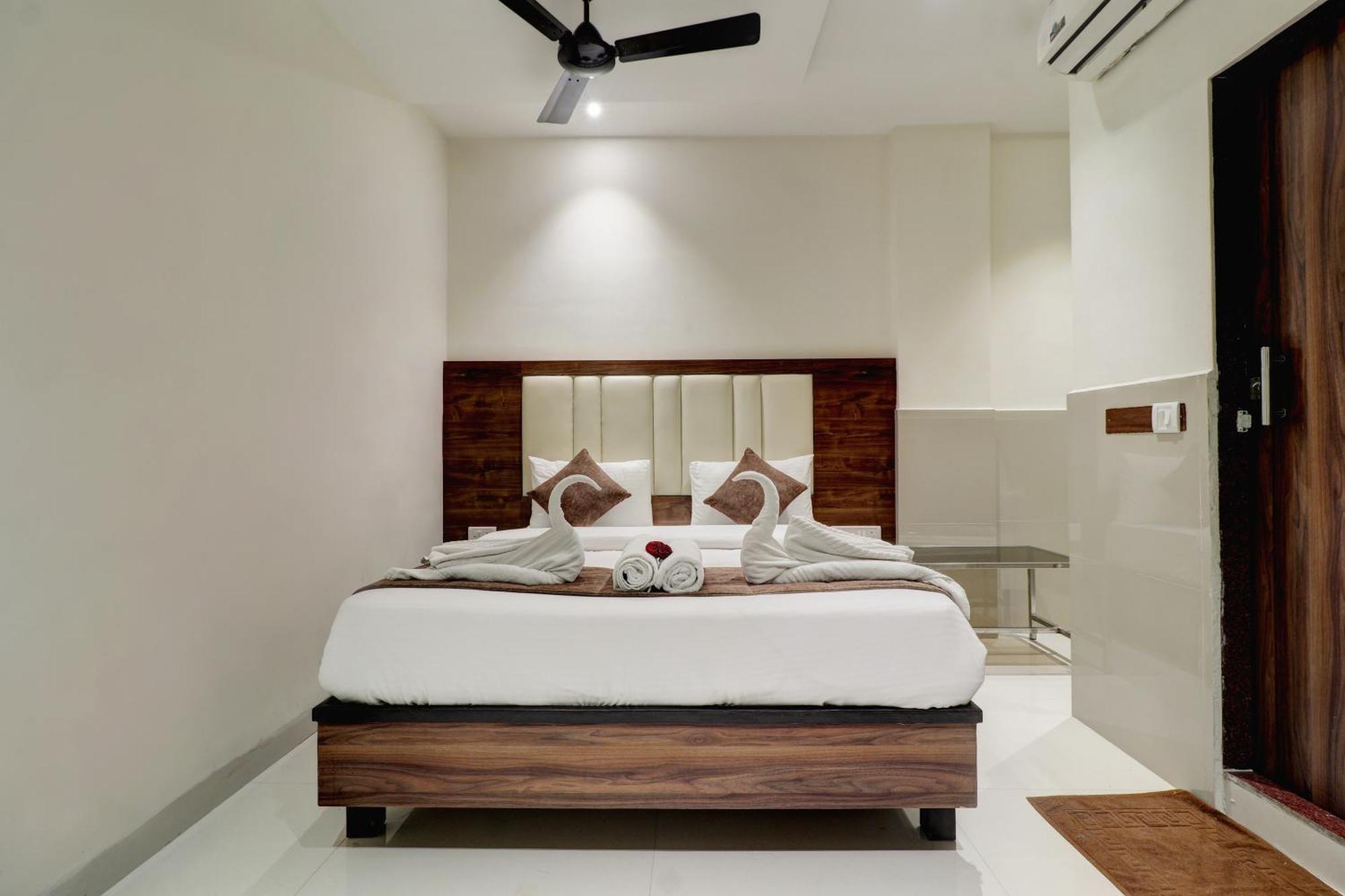 New Parimeet Residency Hotel Navi Mumbai Exterior photo