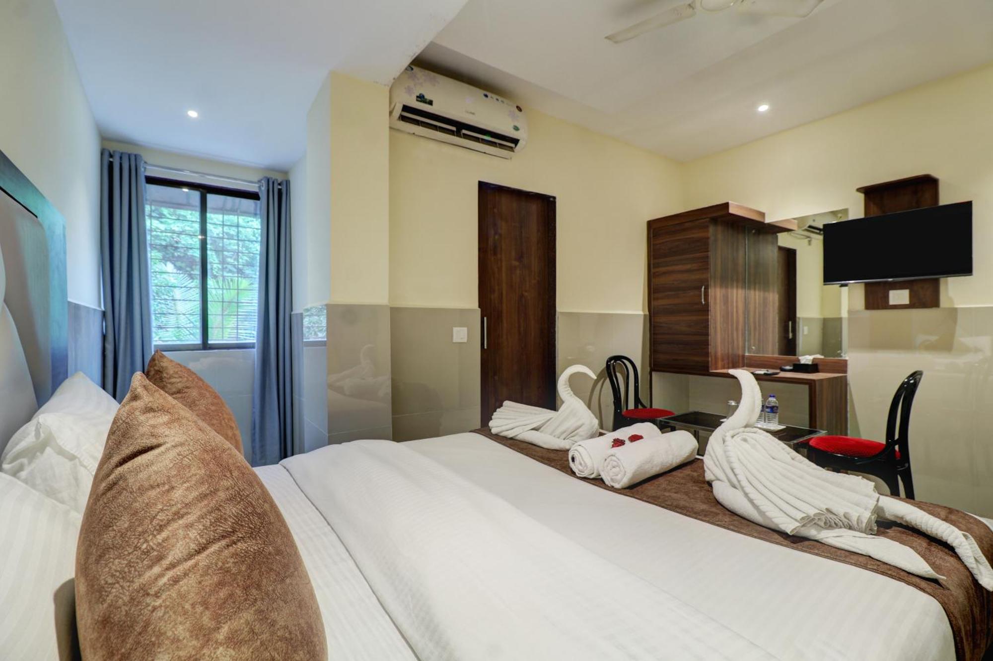 New Parimeet Residency Hotel Navi Mumbai Exterior photo